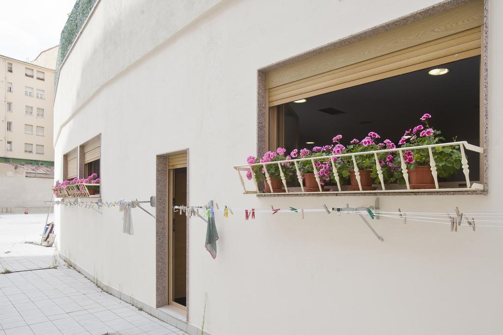 Albergue Albas Logrono Luaran gambar